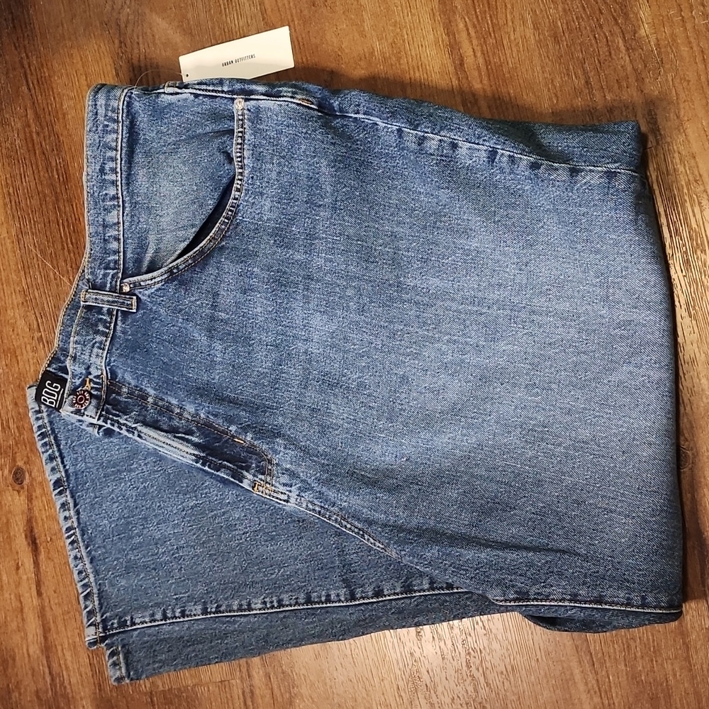 BDG Urban Outfitters Mom Jeans - 39
